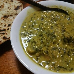 ほうれん草と鶏ミンチの印度風カレー